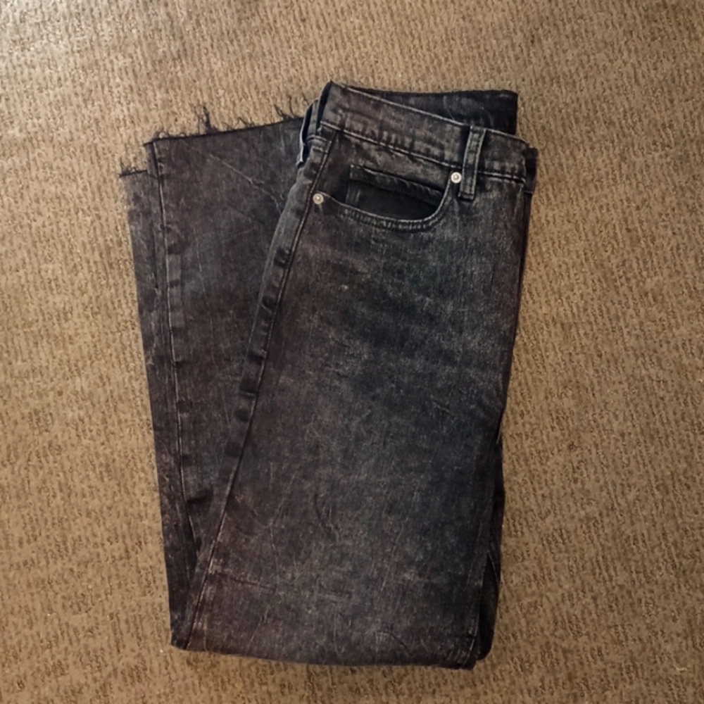 Black, white-washed, high-rise straight jeans. Frayed edges. New, never worn.